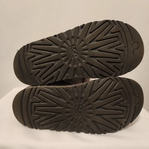 UGG BOOTS UGGIES new - Picture 6 of 10